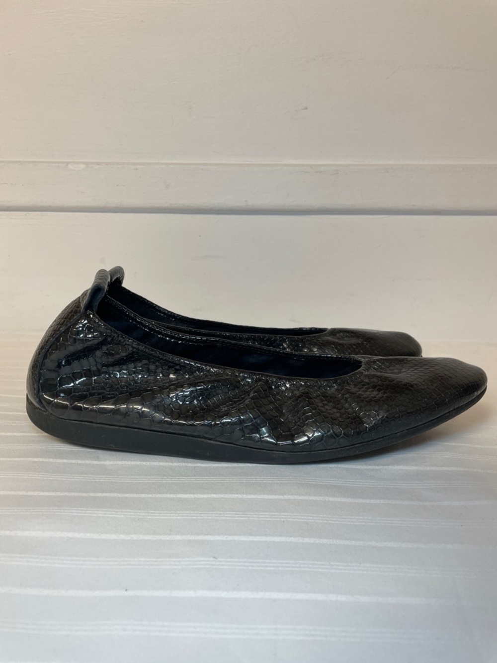 Arche Laius Patent Leather Ballet Flats women’s size 9.5 green but look black - Picture 3 of 16